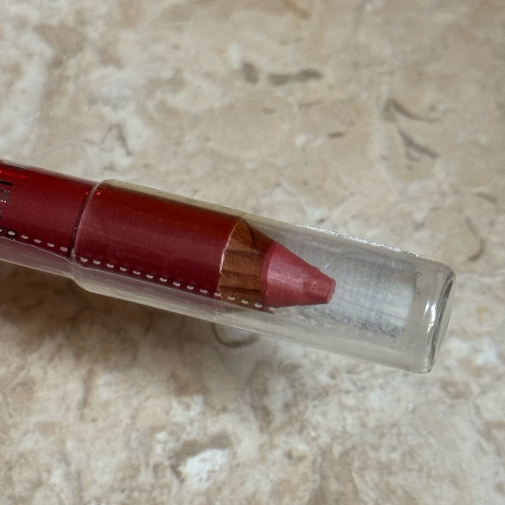 L’Oréal Colour Juice Sheer Lip Gloss Pencil Berry Beat NWT Sealed - Picture 2 of 2